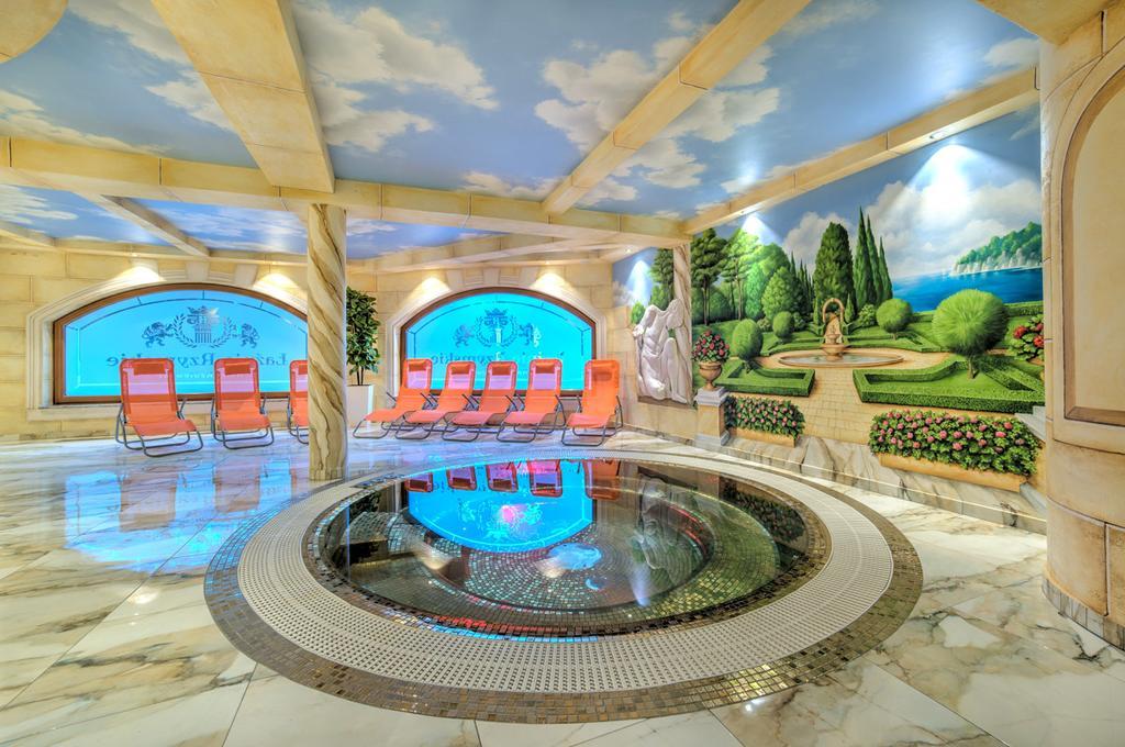 Hotel Krolewski Janów Lubelski Exteriér fotografie