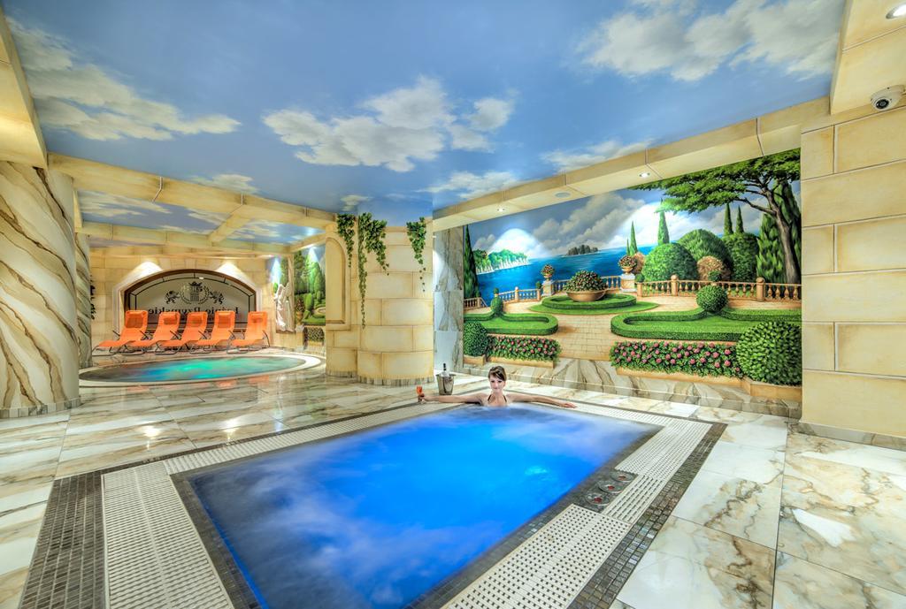 Hotel Krolewski Janów Lubelski Exteriér fotografie