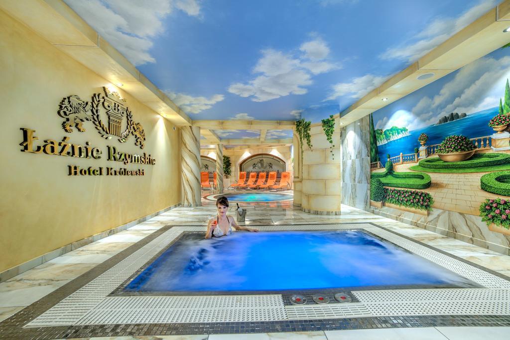 Hotel Krolewski Janów Lubelski Exteriér fotografie