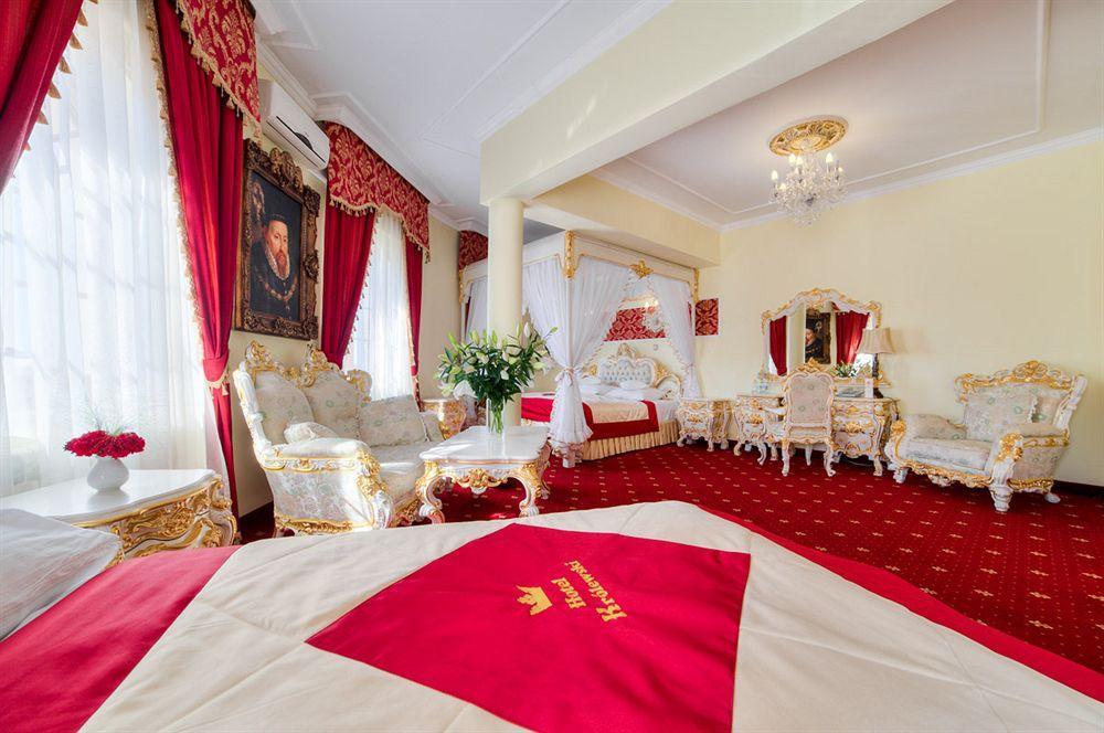 Hotel Krolewski Janów Lubelski Exteriér fotografie