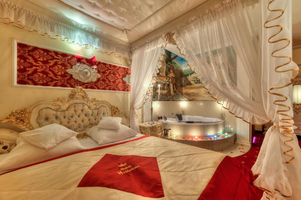 Hotel Krolewski Janów Lubelski Pokoj fotografie