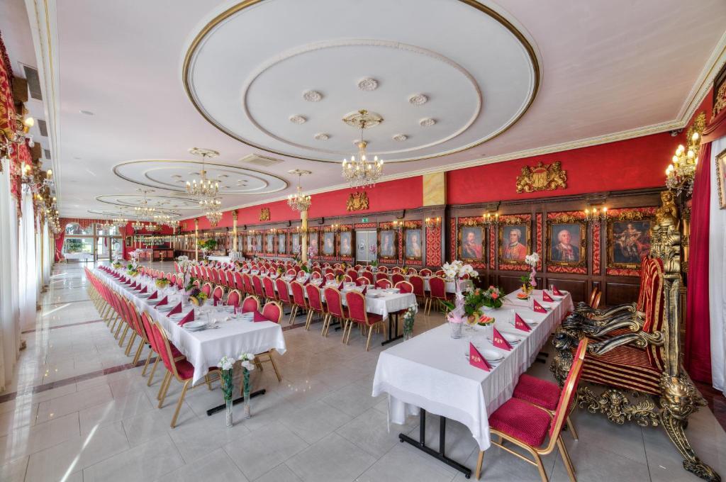 Hotel Krolewski Janów Lubelski Exteriér fotografie